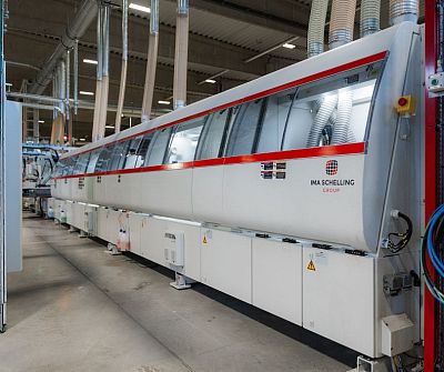 automatische Kantenanleimlinie