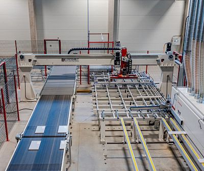 Kantenanleimmaschine